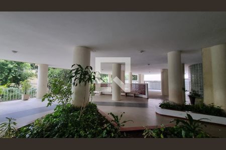 Apartamento à venda com 77m², 2 quartos e 1 vaga Apartamento à venda com 77m², 2 quartos e 1 vagaÁrea Comum