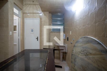 Apartamento à venda com 77m², 2 quartos e 1 vaga Apartamento à venda com 77m², 2 quartos e 1 vagaÁrea de Serviço