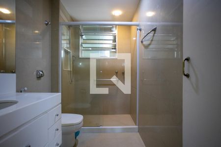 Apartamento à venda com 77m², 2 quartos e 1 vaga Apartamento à venda com 77m², 2 quartos e 1 vagaBanheiro