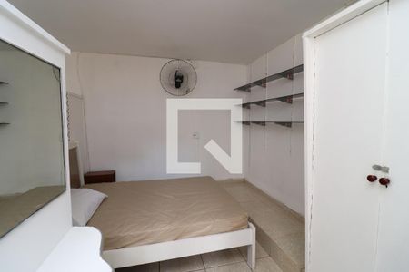 Quarto de kitnet/studio para alugar com 1 quarto, 28m² em Jardim Guanabara, Rio de Janeiro