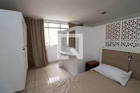 Quarto de kitnet/studio para alugar com 1 quarto, 28m² em Jardim Guanabara, Rio de Janeiro