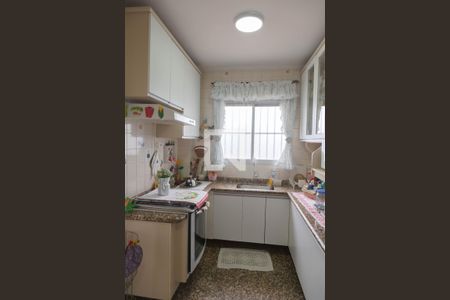 Apartamento à venda com 76m², 2 quartos e 1 vaga Apartamento à venda com 76m², 2 quartos e 1 vagaCozinha