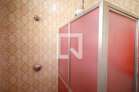 Casa à venda com 250m², 4 quartos e 3 vagasBanheiro 2