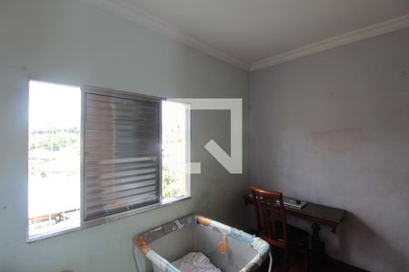 Casa à venda com 358m², 6 quartos e 2 vagasQuarto 2