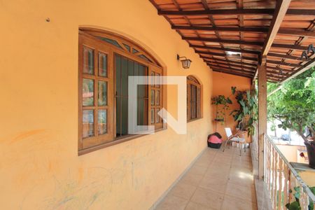 Casa à venda com 358m², 6 quartos e 2 vagasGaragem