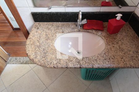 Casa à venda com 358m², 6 quartos e 2 vagasBanheiro Social