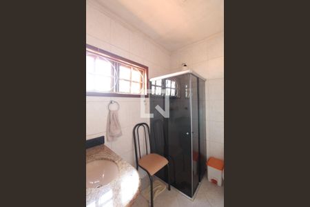 Casa à venda com 358m², 6 quartos e 2 vagasBanheiro Social