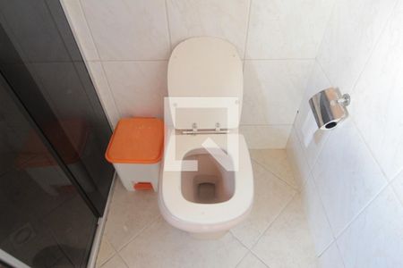 Casa à venda com 358m², 6 quartos e 2 vagasBanheiro Social