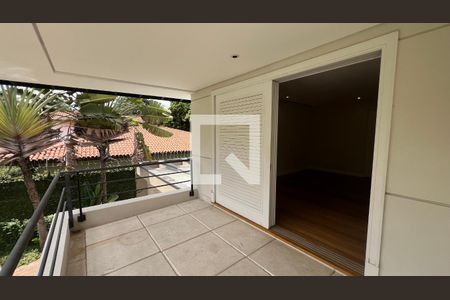 Casa à venda com 707m², 4 quartos e 10 vagasVaranda da suíte master