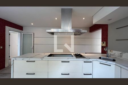 Casa à venda com 707m², 4 quartos e 10 vagasCozinha