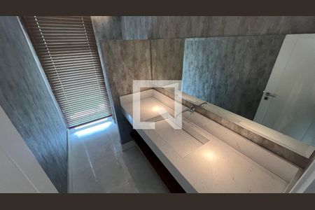 Casa à venda com 707m², 4 quartos e 10 vagasLavabo