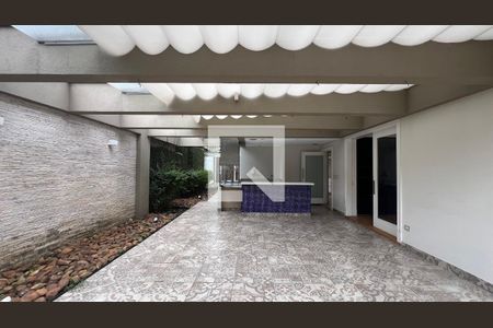 Casa à venda com 707m², 4 quartos e 10 vagasChurrasqueira