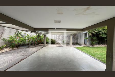 Casa à venda com 707m², 4 quartos e 10 vagasGaragem