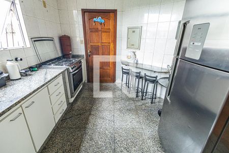 Apartamento à venda com 260m², 4 quartos e 2 vagasCozinha
