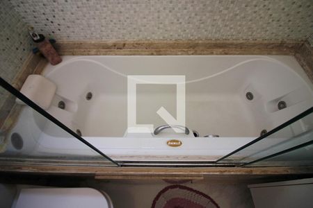 Apartamento à venda com 57m², 2 quartos e 1 vagaBanheiro Social