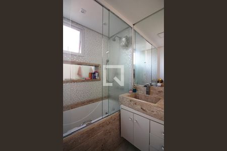 Apartamento à venda com 57m², 2 quartos e 1 vagaBanheiro Social