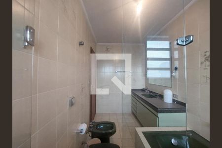 Casa à venda com 288m², 3 quartos e 4 vagas Casa à venda com 288m², 3 quartos e 4 vagasBanheiro 1