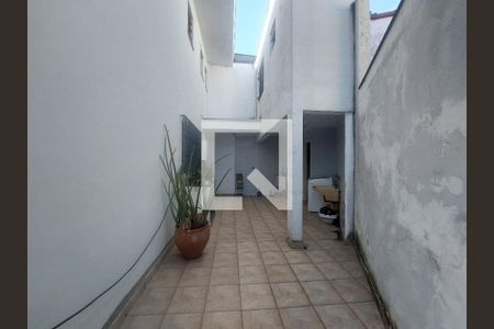 Casa à venda com 288m², 3 quartos e 4 vagas Casa à venda com 288m², 3 quartos e 4 vagasÁrea de Serviço