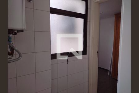 Apartamento para alugar com 158m², 3 quartos e 2 vagas Apartamento para alugar com 158m², 3 quartos e 2 vagasÁrea de serviço