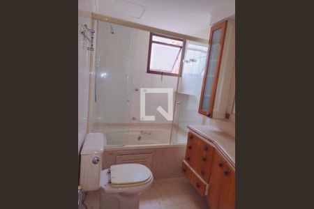 Apartamento para alugar com 158m², 3 quartos e 2 vagas Apartamento para alugar com 158m², 3 quartos e 2 vagasBanheiro suite 3