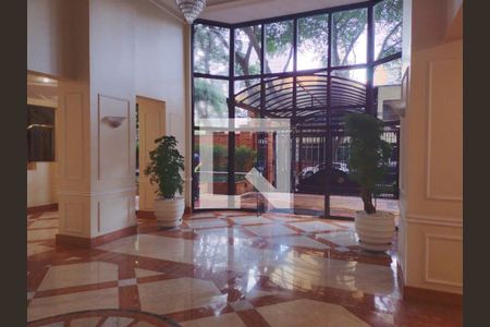 Apartamento para alugar com 158m², 3 quartos e 2 vagas Apartamento para alugar com 158m², 3 quartos e 2 vagasÁrea de serviço