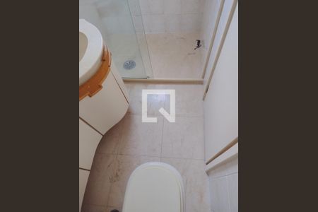 Apartamento para alugar com 158m², 3 quartos e 2 vagas Apartamento para alugar com 158m², 3 quartos e 2 vagasBanheiro suite 1