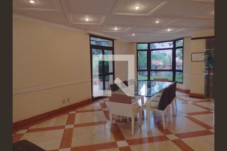 Apartamento para alugar com 158m², 3 quartos e 2 vagas Apartamento para alugar com 158m², 3 quartos e 2 vagasÁrea comum