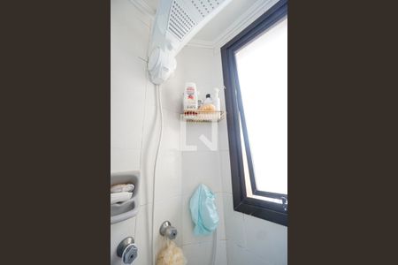 Apartamento à venda com 139m², 4 quartos e 2 vagas Apartamento à venda com 139m², 4 quartos e 2 vagasChuveiro