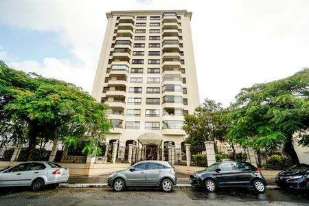 Apartamento à venda com 139m², 4 quartos e 2 vagas Apartamento à venda com 139m², 4 quartos e 2 vagasFachada