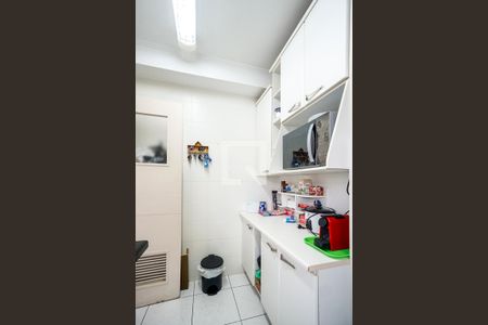 Apartamento à venda com 139m², 4 quartos e 2 vagas Apartamento à venda com 139m², 4 quartos e 2 vagasCozinha
