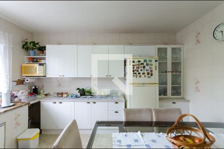 Casa à venda com 220m², 4 quartos e 6 vagas Casa à venda com 220m², 4 quartos e 6 vagasCozinha - casa 1