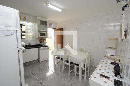 Casa à venda com 110m², 3 quartos e 2 vagasCozinha