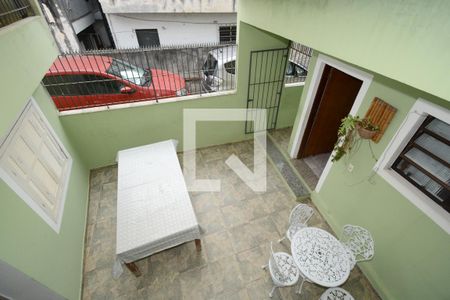 Casa à venda com 110m², 3 quartos e 2 vagasQuintal