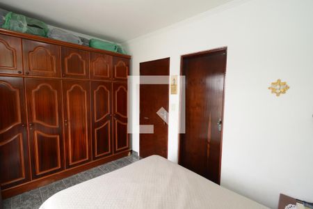 Casa à venda com 110m², 3 quartos e 2 vagasSuíte 1