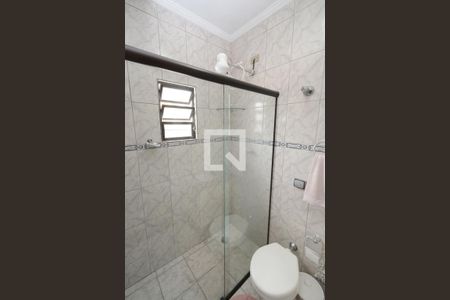 Casa à venda com 110m², 3 quartos e 2 vagasBanheiro da Suíte 2