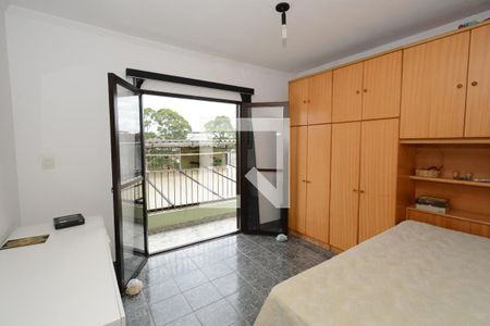 Casa à venda com 110m², 3 quartos e 2 vagasQuarto 3