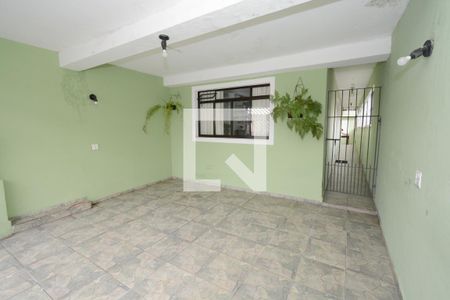 Casa à venda com 110m², 3 quartos e 2 vagasGaragem