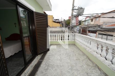 Casa à venda com 110m², 3 quartos e 2 vagasVaranda