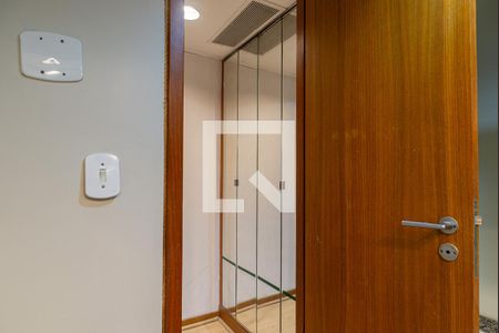 Apartamento à venda com 46m², 1 quarto e 1 vaga Apartamento à venda com 46m², 1 quarto e 1 vagaBanheiro da Suíte