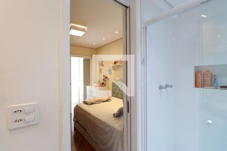 Apartamento à venda com 216m², 3 quartos e 4 vagasBanheiro da Suíte 1