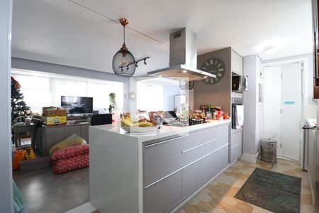 Apartamento à venda com 216m², 3 quartos e 4 vagasCozinha