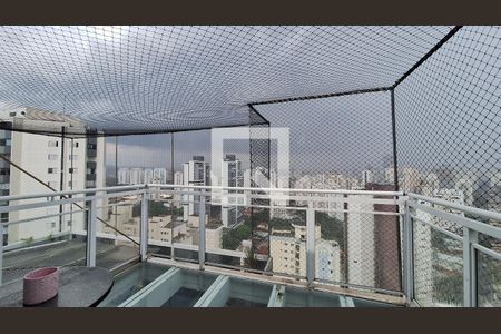 Apartamento à venda com 216m², 3 quartos e 4 vagasVaranda Cobertura