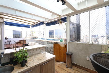 Apartamento à venda com 216m², 3 quartos e 4 vagasCobertura