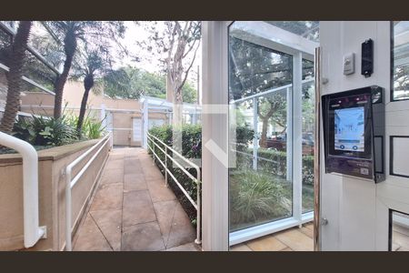 Apartamento à venda com 216m², 3 quartos e 4 vagasEntrada