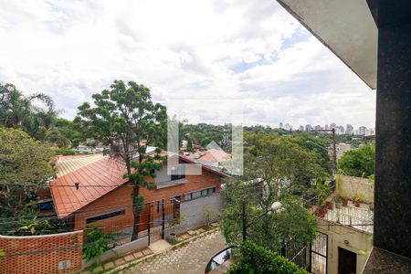 Casa à venda com 320m², 4 quartos e 2 vagas Casa à venda com 320m², 4 quartos e 2 vagasQuarto 2 - Vista