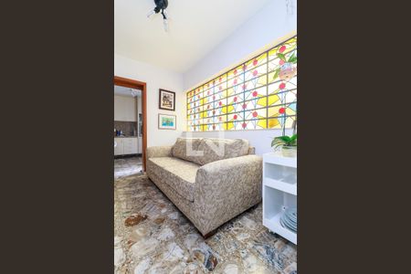 Casa à venda com 320m², 4 quartos e 2 vagas Casa à venda com 320m², 4 quartos e 2 vagasSala de Jantar