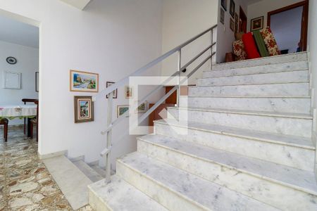Casa à venda com 320m², 4 quartos e 2 vagas Casa à venda com 320m², 4 quartos e 2 vagasSala de Jantar