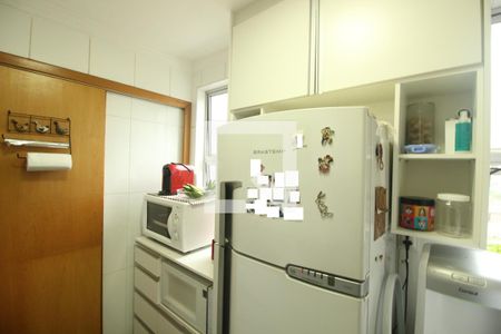 Apartamento à venda com 80m², 3 quartos e 2 vagasCozinha