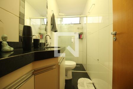 Apartamento à venda com 80m², 3 quartos e 2 vagasBanheiro