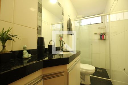 Apartamento à venda com 80m², 3 quartos e 2 vagasBanheiro